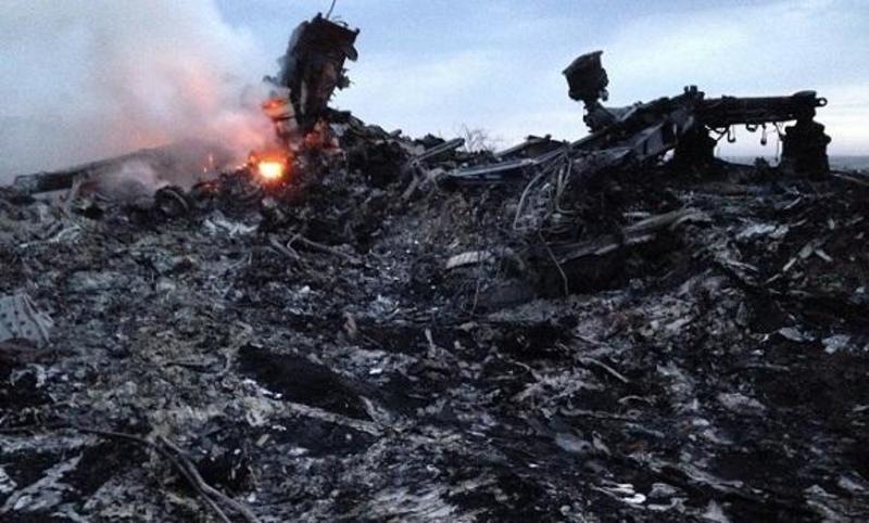 Вчора до Нідерландів було відправлено 5 трун з рештками жертв катастрофи Boeing — РНБО