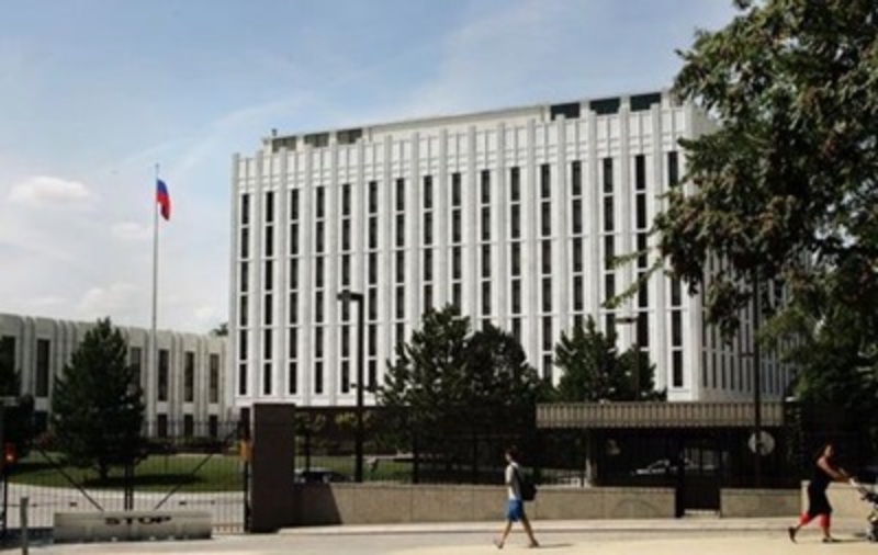 Вулицю перед посольством Росії у Вашингтоні назвуть на честь Нємцова