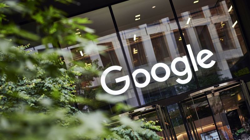 Google і YouTube заборонять монетизацію контенту, що заперечує зміни клімату