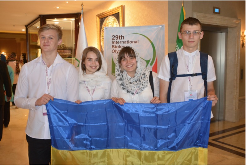Українські школярі здобули «срібло» та «бронзу» на міжнародній олімпіаді з біології в Ірані