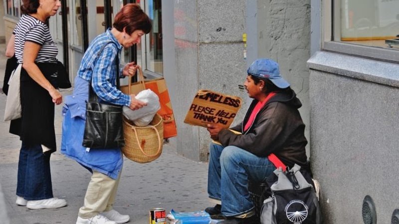 Мільярдер зі Сан-Франциско пожертвує $30 млн на дослідження безпритульності