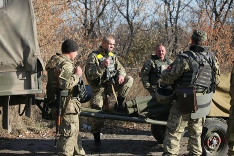 Russia opens fire on Ukraine again as the West stands by