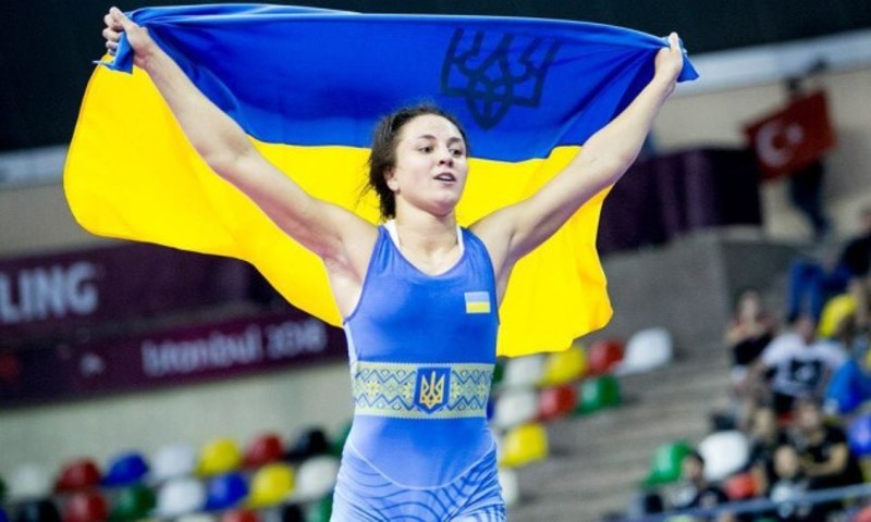 Українка виграла молодіжний ЧЄ з боротьби, здолавши в півфіналі росіянку