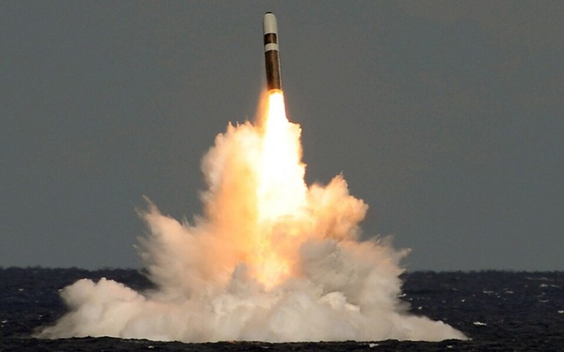 Британія проведе випробування ядерної ракети з підводного човна — The Telegraph