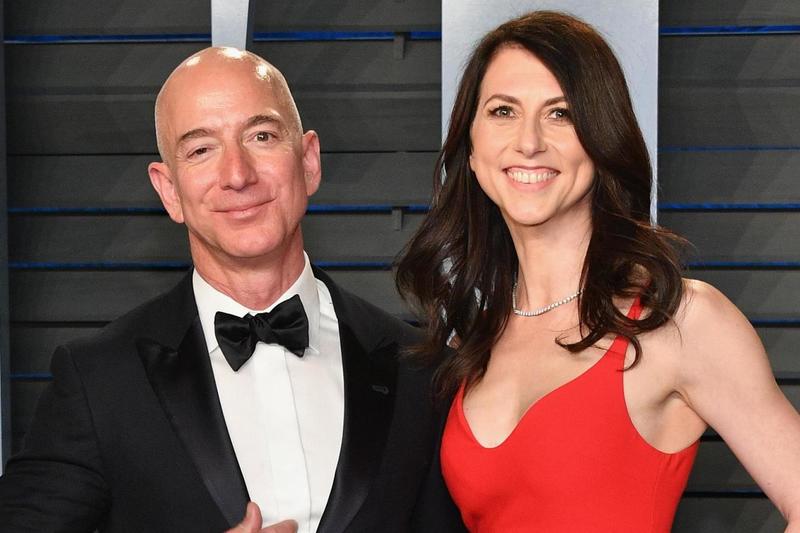 Ексдружина засновника компанії «Amazon» стала найбагатшою жінкою в США