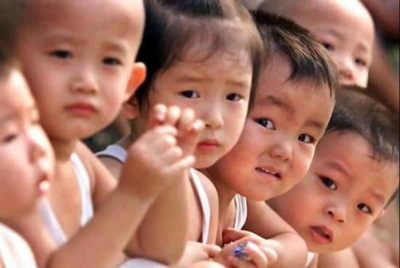 У Китаї зафіксували найнижчу з 1949 року народжуваність